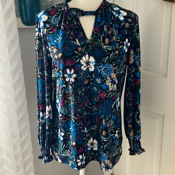 Nine West floral long sleeve top M EUC - Picture 1 of 10